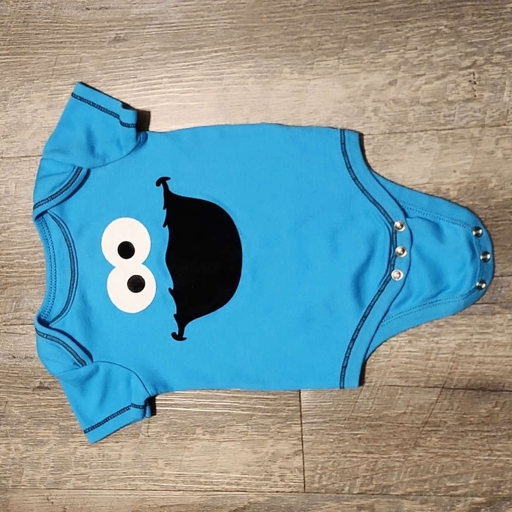 🍪 monster bodysuit